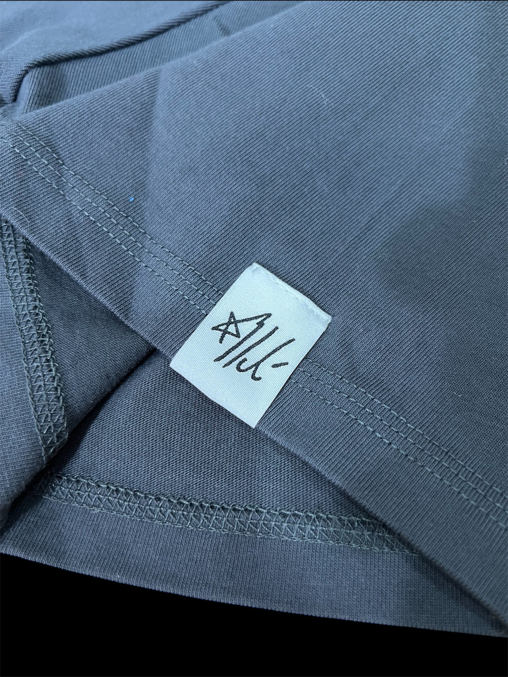 OG CC PREMIUM NAVY TEE